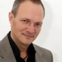Новиков Руслан Всеволодович